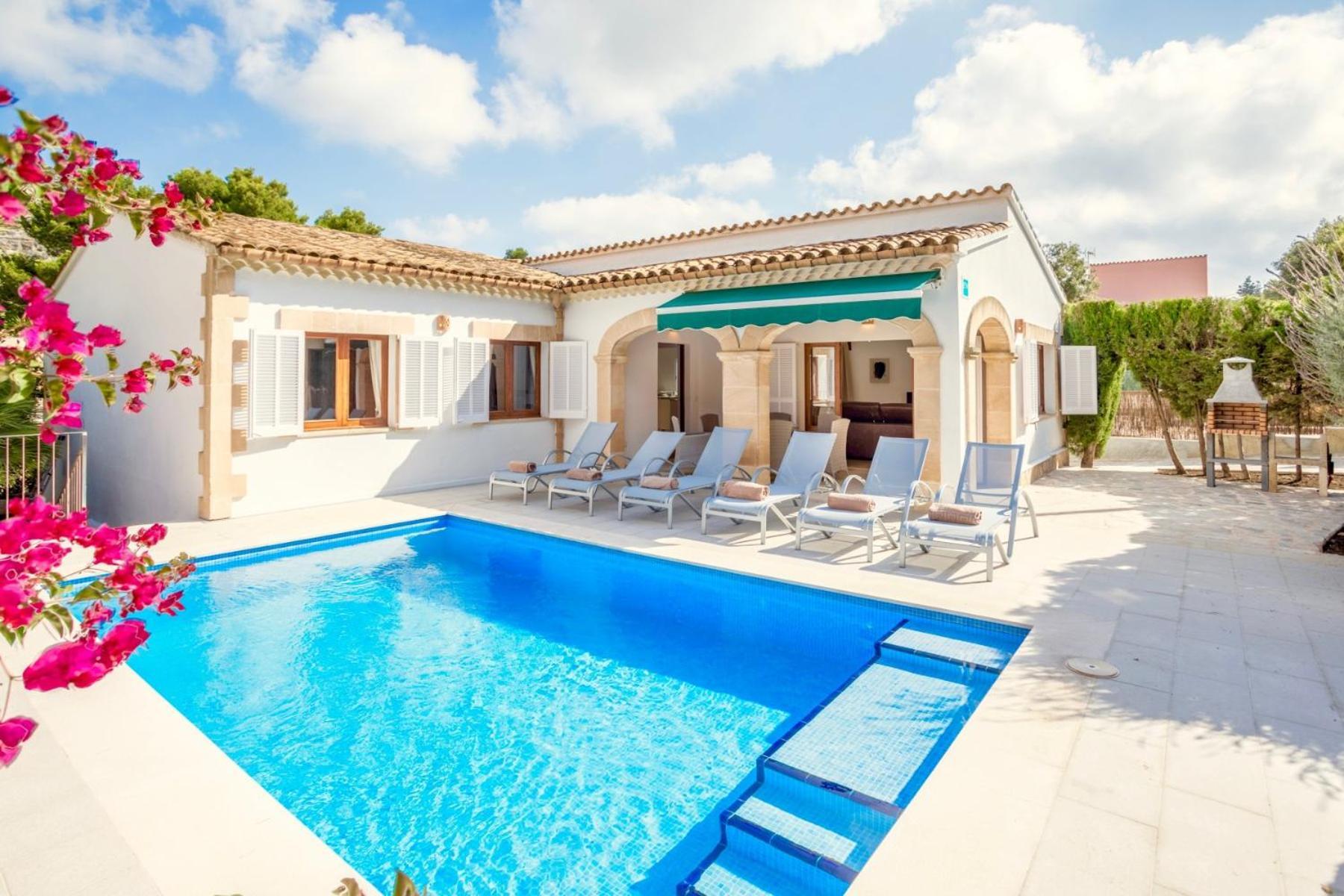 Villa Ca'N Sohn By Sealand Villas Cala de Sant Vicenc Dış mekan fotoğraf